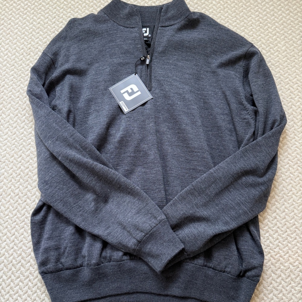 FootJoy NWT lined Charcoal Quarter-Zip Pullover